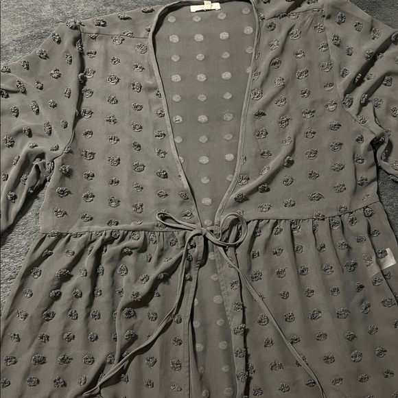 Maurice’s women’s XL charcoal textured polka dot sheer kimono coverup cardigan - Picture 3 of 9